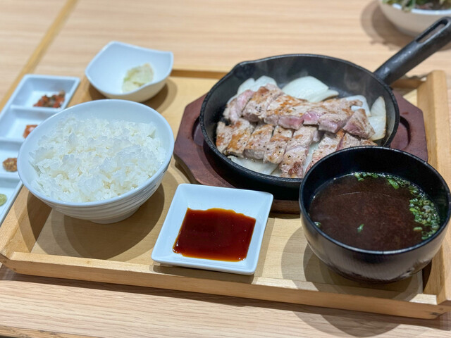 Buta Steak Senmon Ten B Nagoya Noritake Shinmachi Ten photo 3