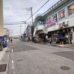 お食事処 大原 - 漁港前の通り