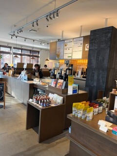 Bread & Coffee by MOTOTECA