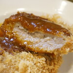 かつれつ四谷たけだ - ミニメンチ断面