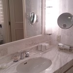 ザ・マンハッタン - バスルームの洗面台