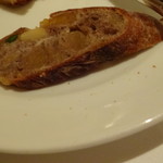 コンヴィヴィアリテ - 七品目　メイン魚にあうパン