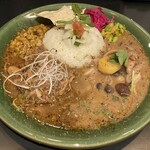 Sousaku Curry Manos - 2種がけ（チキン+週替わり）