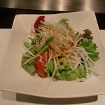 鉄板焼 銀座 ほたる - ゆずドレッシングのサラダ