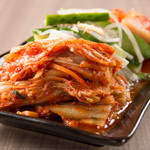 焼肉 しゃ楽 - キムチ盛り