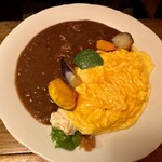 くまげら - オムホエーカレー