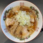 中華そば たまや - 料理写真:中華そば　850円