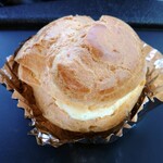 本條屋菓子店 - シュークリーム 160円