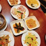 横浜中華街 彩り五色小籠包専門店 龍海飯店 - 