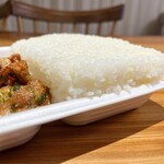 元祖からあげ本舗 だるま - いろどりチキン弁当 745円