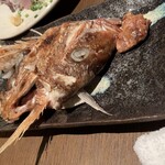 二代目岩代家 - 活け〆愛南真鯛カブト焼き¥680