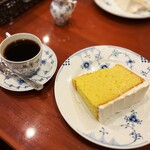 Tsubakiya Kafe - 