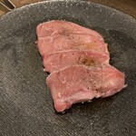 Yakiniku Akami Nikugatou San San Hachi Kyuugo - タン