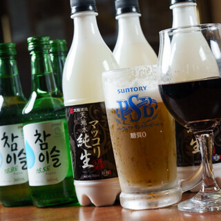 マッコリ・オーガニックワインなど多彩なドリンクメニューが魅力