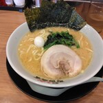 町田商店 法隆寺店 - ラーメン税込み800円