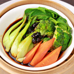 Steamed vegetables with bean drums