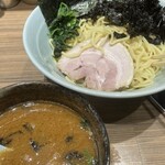 横浜ラーメン 渡来武 - 