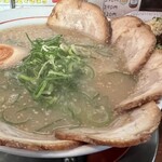 九州ラーメン　片岡製作所 - 