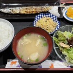 Gohan Ya Haru Chan - さんま定食