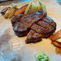 ニュー松坂 梅田32番街店 - 