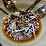 すし 浅尾 - 鯖炙り用卸玉葱醤油