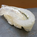 すし 浅尾 - 細魚　酢橘塩　握り