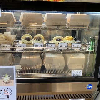 エビピラフなどボリュームメニューも大人気！カフェデートに◎