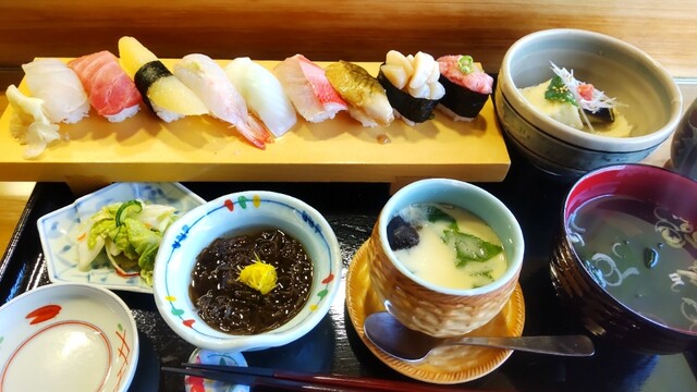 寿司政 - 羽前山辺（寿司）の写真