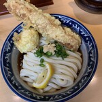 梅田 釜たけうどん - 