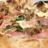 VICINO - マチェライオのピザ