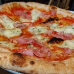 VICINO - スカモルシャのピザ