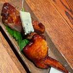 にしぶち飯店 - 蜜叉焼ブルーチーズ、燕の巣入りの手羽