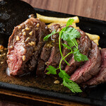 Shoulder loin rib roll Steak (100g)