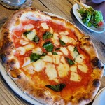 pizza and cafe SOIL - 料理写真:マルゲリータ