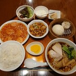 姑娘飯店 - 