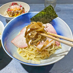 うずとかみなり - 穂先メンマを刻んだ様なメンマ