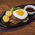 [With black beef] Fried egg Hamburg (200g)