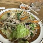 ラーメンあきば - 肉野菜炒め