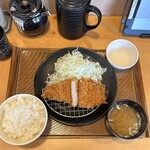Tonkara Tei - ロースカツ定食