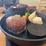 ハンバーグ食堂 榎本よしひろ商店 - 