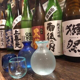 A must-see for alcohol lovers! A diverse lineup ranging from shochu and sake to tea-high drinks