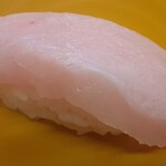 スシロー - びん長大トロ　1カン 120円　食べごたえあり