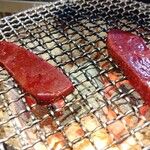 炭火焼肉ホルモンさわいし - レバー