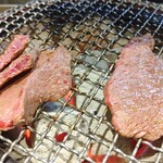 炭火焼肉ホルモンさわいし - 松永和牛のランプ