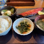 Hakata Motsunabe Yamaya - 焼魚定食(鯖のみりん干し)