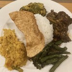 Chef Mama - ライス＆カレー。これで680円。破格