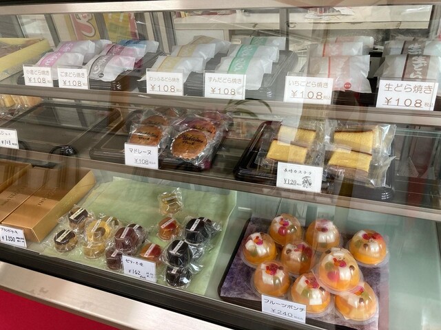 ヤマトヤ - 西古川（ケーキ）の写真