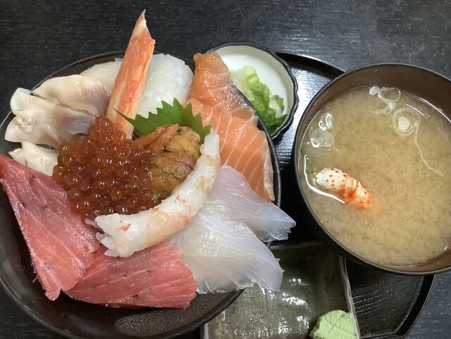 еёӮе ҙдәӯ - йҮ§и·ҜпјҲжө·й®®пјүの写真