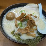 屋台ラーメン とんこつ貴生 - 