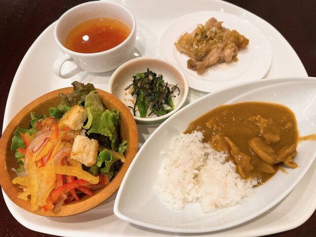 パレスへいあん - 広瀬通（結婚式場）